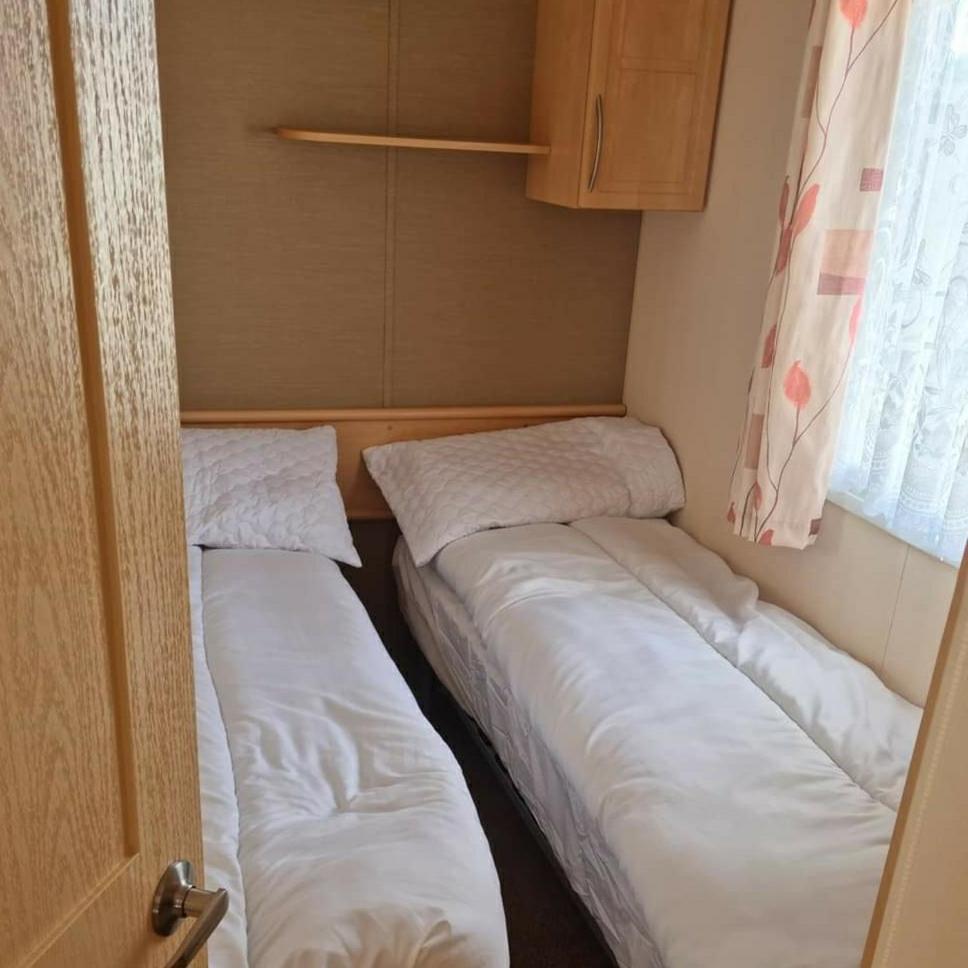 Campsite Static Caravan Golden Palm *